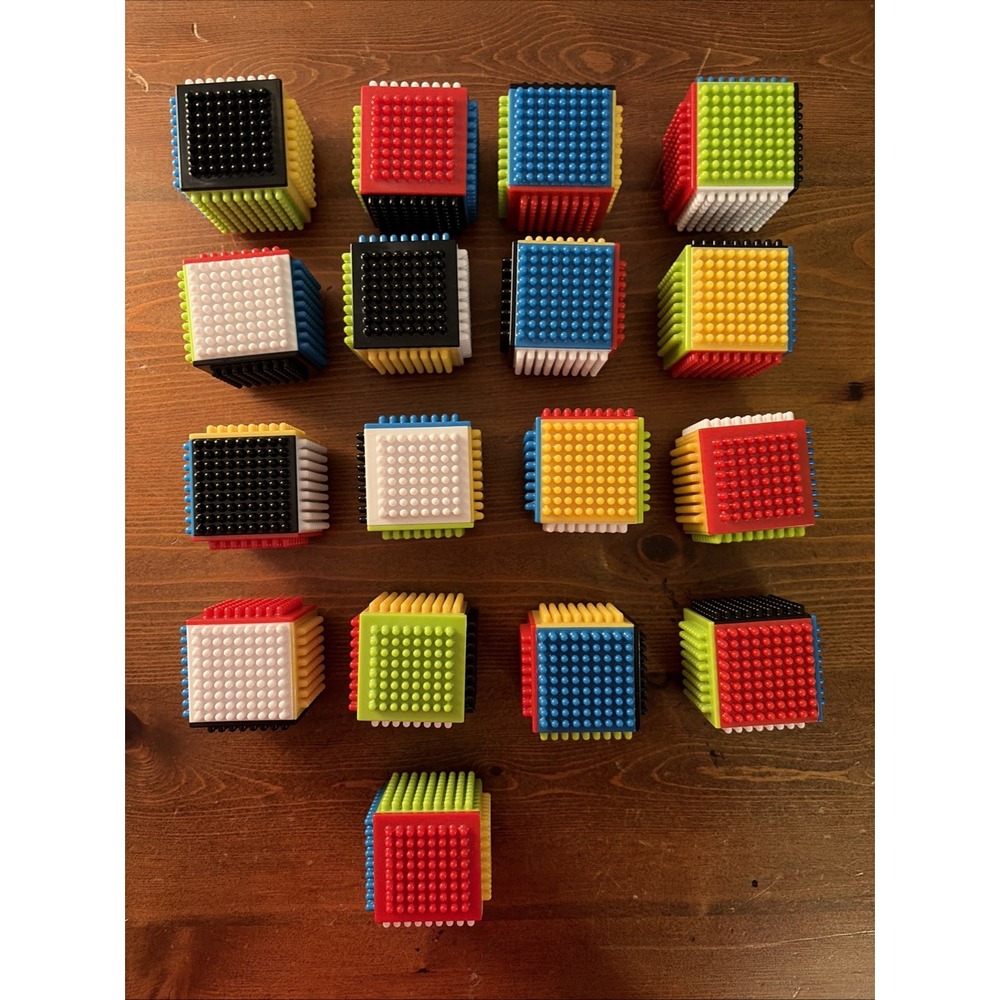 17 Bristle Building Blocks Cubes Lot Stackable Toys‎ Multi Colored Square STEM